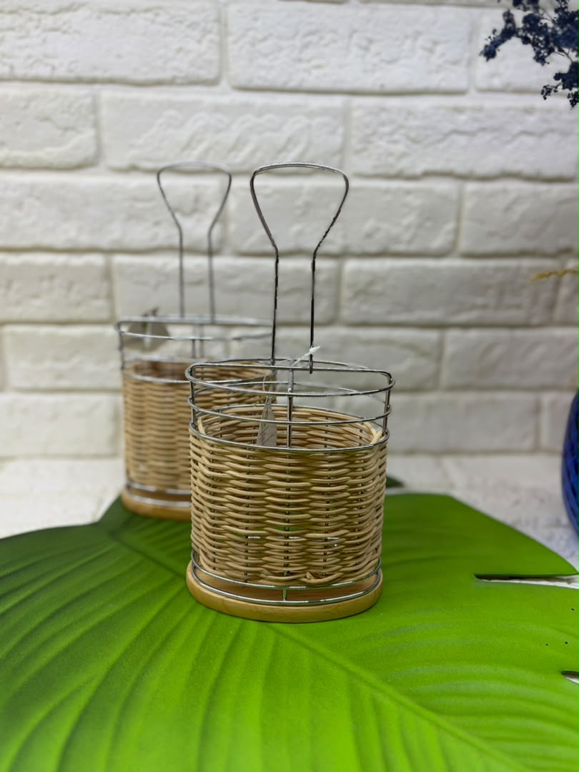 جای قاشق چنگال حصیری